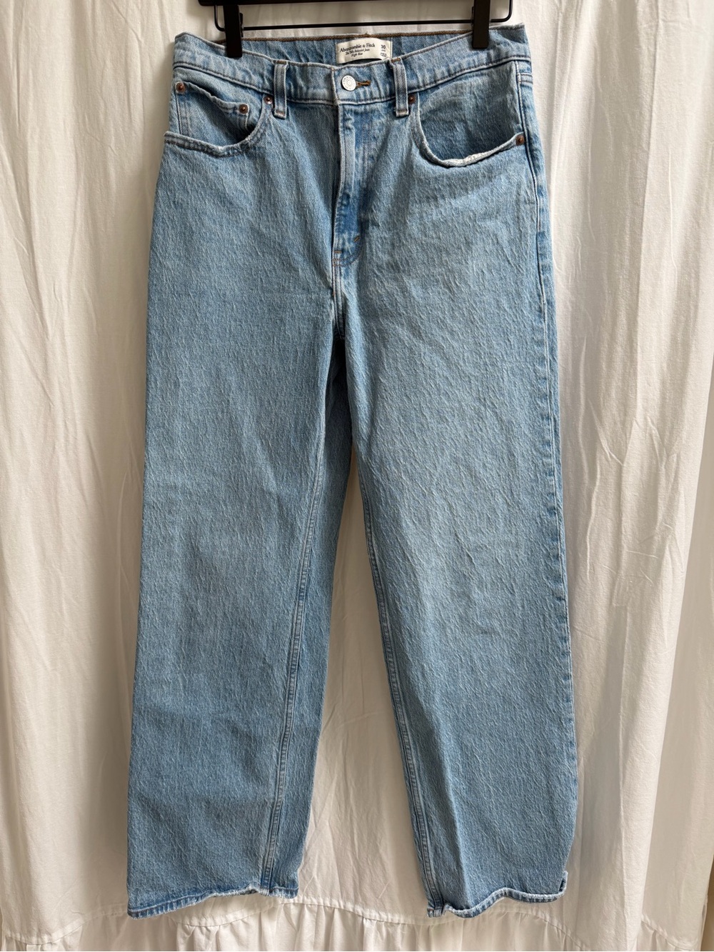 Abercrombie & Fitch Light Blue High-Rise Relaxed Jeans